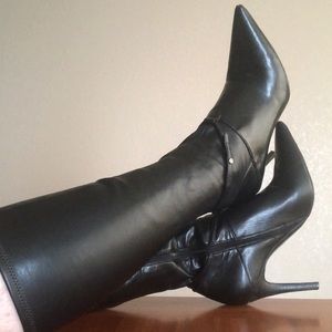 GUESS Stretchy Calf Stiletto Boots